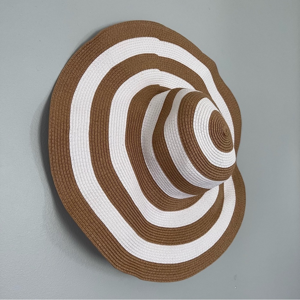 Large Brim Packable Sun Hat • Striped • OS